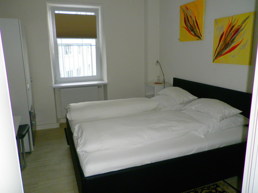 Astra Hotel Kaiserslautern Quarto foto