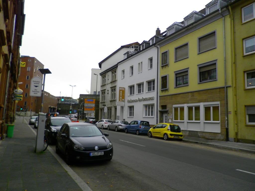 Astra Hotel Kaiserslautern Exterior foto